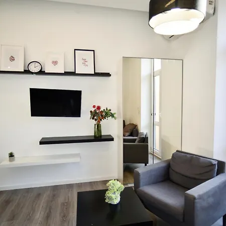 Oasis アパート ベオグラード