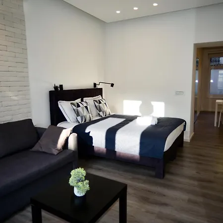 Oasis アパート ベオグラード